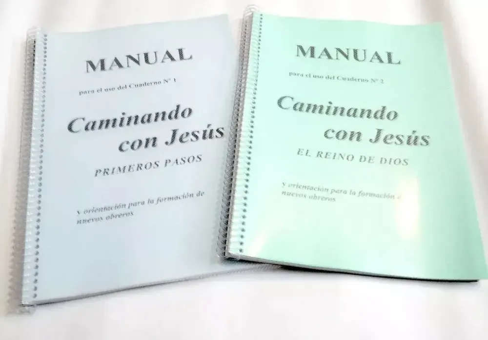 Tapa de Manual Caminando con Jesús 1 y 2